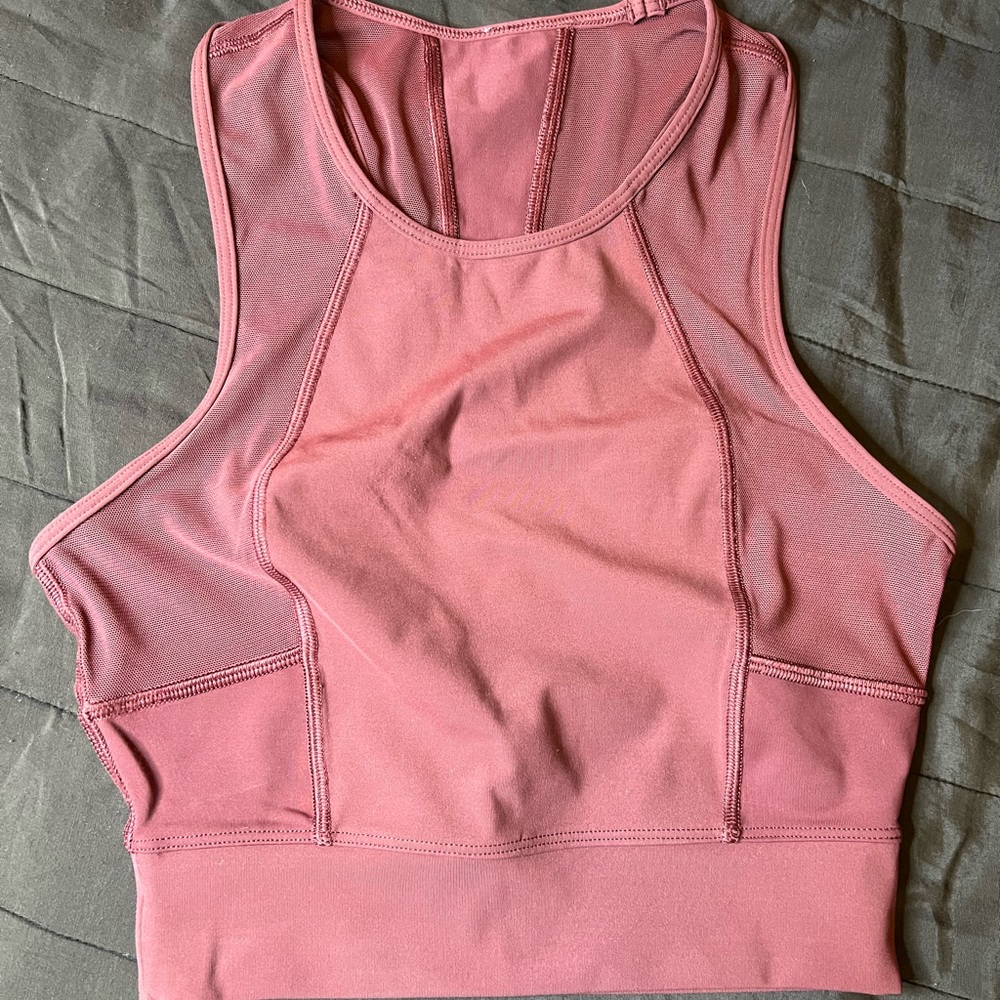 Lululemon maroon cropped tank top